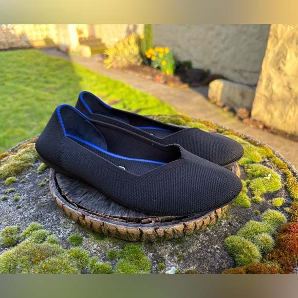 Rothy’s The Flat in Black Solid - Picture 5 of 9